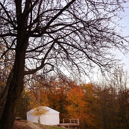 Jurta Jutra Luxury tent *