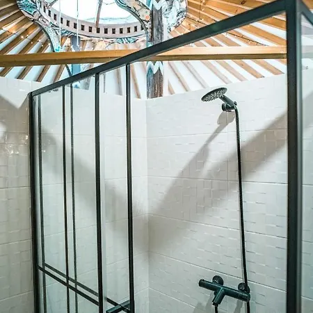 Jurta Jutra Luxury tent
