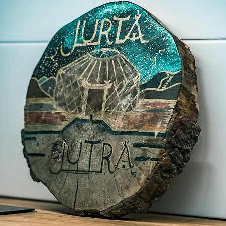 Jurta Jutra *